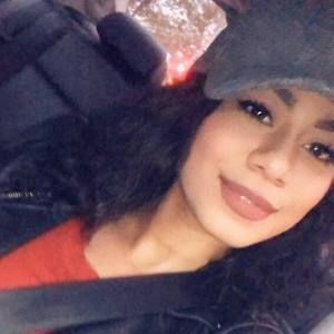 Meet your Posher, Sabrina